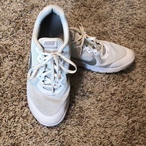 Nike Flex Experience RN 4